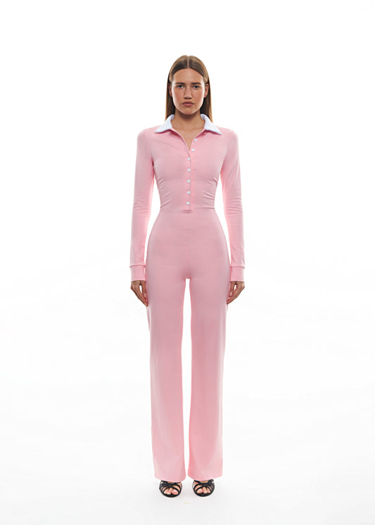 Pink jumpsuit with white collar and straight-leg silhouette